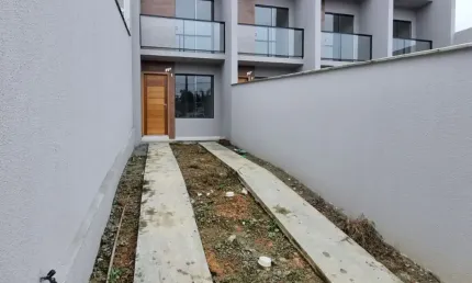 Casa com 2 quartos à venda no Jarivatuba, Joinville 