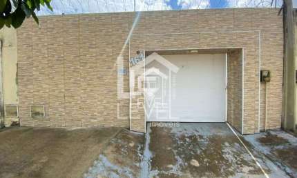 Casa Para Vender com 1 quarto e 1 suíte no bairro Loteamento em Aquiraz