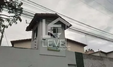 Apartamento com 2 dormitórios à venda, 150 m² por R$ 140.000,00 - Jangurussu - Fortaleza/CE