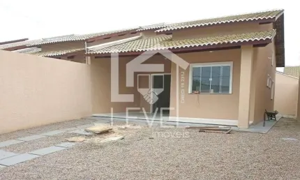 Casa com 2 dormitórios à venda, 80 m² por R$ 247.000,00 - Parques das Flores - Aquiraz/CE
