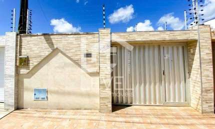 Casa com 2 dormitórios à venda, 95 m² por R$ 210.000,00 - Divineia - Aquiraz/CE