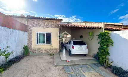 Casa com 2 quartos à venda na Rua 6, 78, Divineia, Aquiraz