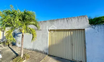 Excelente duplex com 4 quartos próximo ao centro de aquiraz