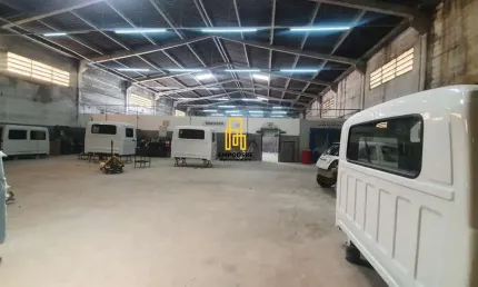 Galpão para Venda em Uberlândia, Distrito Industrial, 1 banheiro