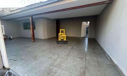 Casa para Venda em Uberlândia, Alto Umuarama, 3 dormitórios, 1 suíte, 2 banheiros, 2 vagas