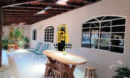 Casa para Venda em Uberlândia, Santa Rosa, 3 dormitórios, 1 suíte, 3 banheiros, 3 vagas
