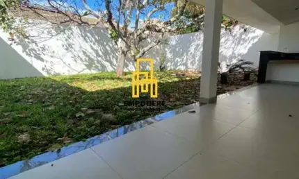 Casa para Venda em Uberlândia, Jardim Karaiba, 3 dormitórios, 1 suíte, 2 banheiros, 2 vagas