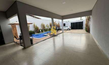 Casa para Venda em Uberlândia, Alto Umuarama, 3 dormitórios, 3 suítes, 5 banheiros, 3 vagas