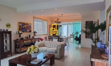 Casa para Venda em Uberlândia, Jardim Karaiba, 4 dormitórios, 2 suítes, 4 banheiros, 4 vagas