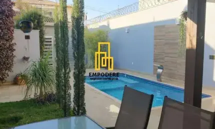 Casa para Venda em Uberlândia, Alto Umuarama, 3 dormitórios, 1 suíte, 2 banheiros, 3 vagas