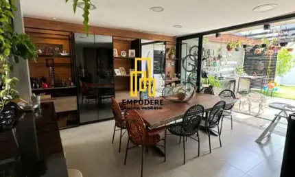 Casa para Venda em Uberlândia, Jardim Karaiba, 3 dormitórios, 3 suítes, 4 banheiros, 4 vagas