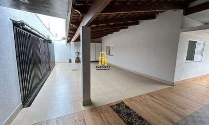 Casa para Venda em Uberlândia, Jardim América, 3 dormitórios, 2 suítes, 4 banheiros, 2 vagas