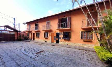 Casa com 2 quartos à venda, 96 m² por R$ 405.000 - Várzea - Teresópolis/RJ