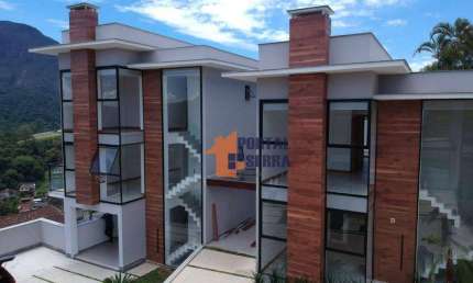 Casa com 3 quartos à venda, 262 m² por R$ 1.680.000 - Tijuca - Teresópolis/RJ