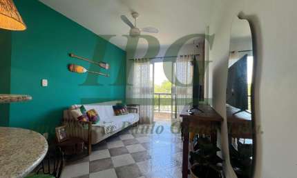 Apartamento Padrão - Apartamento com 3 quartos com 1 suíte e reformado - Guarapari , ES