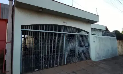 Casa com 3 dormitórios com edícula no bairro jardim cruzeiro do sul
