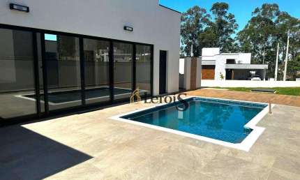 Casa com 3 dormitórios à venda, 226 m² por R$ 1.590.000,00 - Condomínio Central Parque - Salto/SP