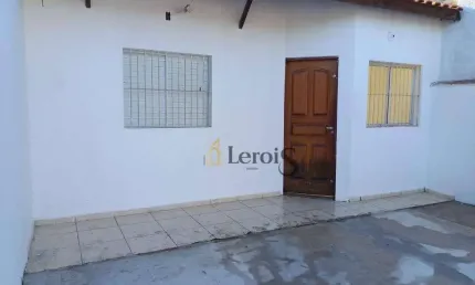 Casa com 2 dormitórios à venda, 56 m² por R$ 319.900,00 - Village Cajurú - Sorocaba/SP