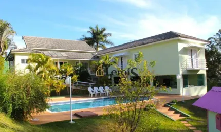 Casa com 4 dormitórios à venda, 480 m² por R$ 2.350.000,00 - Condomínio Village Castelo - Itu/SP