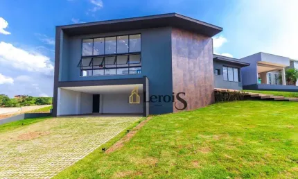 Casa com 3 dormitórios à venda, 300 m² por R$ 3.300.000,00 - Condomínio Campos Santo Antonio II - Itu/SP
