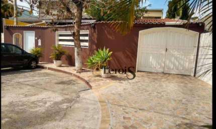 Casa com 7 dormitórios à venda, 204 m² por R$ 900.000,00 - Éden - Sorocaba/SP