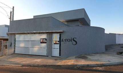 Casa com 3 dormitórios à venda, 140 m² por R$ 660.000,00 - Jardim dos Sabiás - Indaiatuba/SP