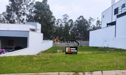 Terreno à venda, 300 m² por R$ 300.000,00 - Condomínio Central Parque - Salto/SP