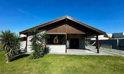 Casa com 2 dormitórios à venda, 150 m² por R$ 890.000,00 - Condomínio Terras de Santa Izabel - Salto/SP