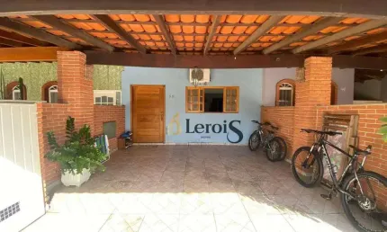 Casa com 2 dormitórios à venda, 72 m² por R$ 380.000,00 - Condomínio Dona Lila - Itu/SP