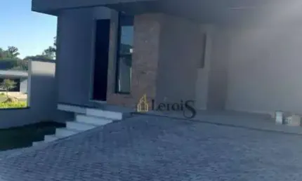 Casa com 3 dormitórios à venda, 210 m² por R$ 1.790.000,00 - Condominio Portal dos Bandeirantes - Salto/SP