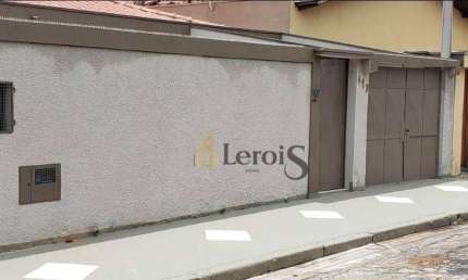 Casa com 4 dormitórios, 180 m² - venda por R$ 900.000,00 ou aluguel por R$ 4.200,00/mês - Vila Padre Bento - Itu/SP
