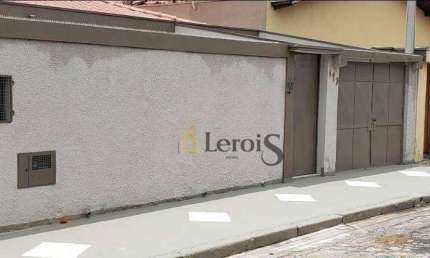 Casa com 4 dormitórios, 180 m² - venda por R$ 900.000,00 ou aluguel por R$ 4.200,00/mês - Vila Padre Bento - Itu/SP