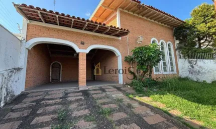 Casa com 4 dormitórios à venda, 366 m² por R$ 700.000 - Brasil - Itu/SP
