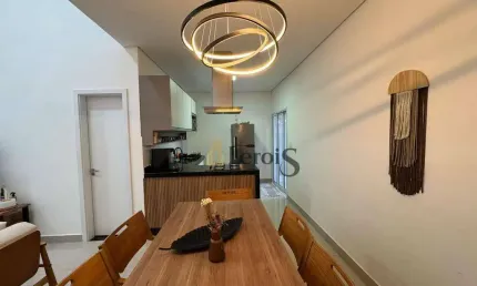 Casa com 3 dormitórios à venda, 108 m² por R$ 850.000,00 - Condomínio Jardim Guarujá - Salto/SP