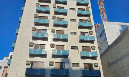 Apartamento com 3 quartos para alugar na Rua Lacerda Coutinho, 70, Centro, Florianópolis