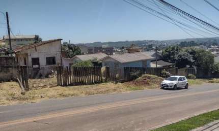 Casa para Venda em Colombo, SANTA TEREZINHA I, 4 dormitórios, 2 banheiros