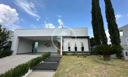 Casa Alto Padrao - Condominio Gran Park Vespasiano codigo: 96489