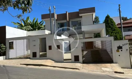 Casa com 3 quartos à venda na Rua Vinte E Sete De Dezembro, 270, Nazia, Vespasiano
