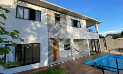 Casa Alto padrão - Bairro Residencial Joá - Área constr. 320 m² codigo: 26866