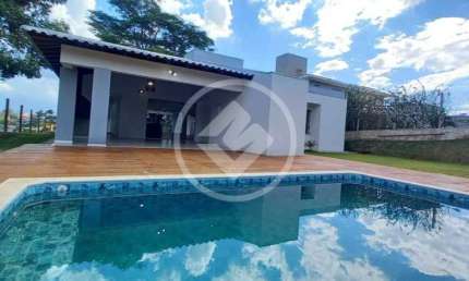 Casa Alto Padrão - Condomínio Sonho Verde codigo: 103330