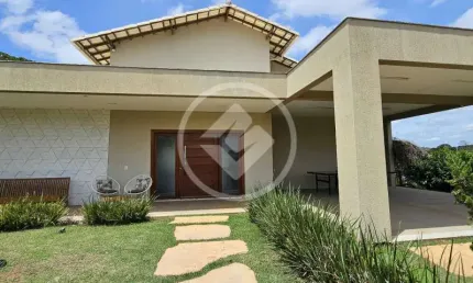 Casa Alto Padrão - Condomínio Canto da Siriema codigo: 104581