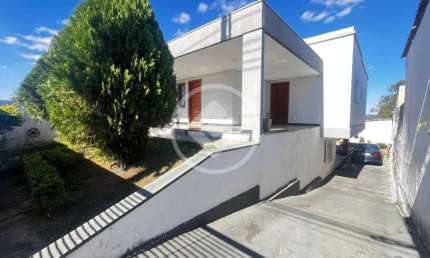 Casa 3 Quartos no bairro Célvia em Vespasiano MG / MY BROKER codigo: 119194
