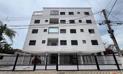 Apartamento à venda em Praia Grande-SP, bairro Real: 1 quarto, 1 sala, 1 banheiro, 1 vaga de garagem!