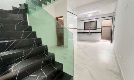 Apartamento à venda em Praia Grande, Bairro Maracanã - 2 dormitórios