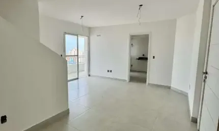 Imóvel de 3 dormitórios no Canto do Forte em Praia Grande