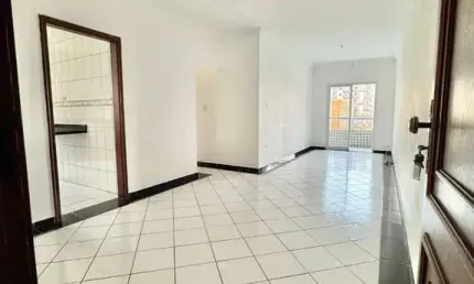 Imóvel de 2 dormitórios na Guilhermina, Praia Grande - Não perca essa oportunidade!