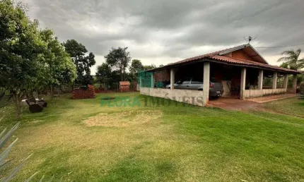 CHÁCARA ACONCHEGANTE PARA CULTIVO E MORADIA em Marialva