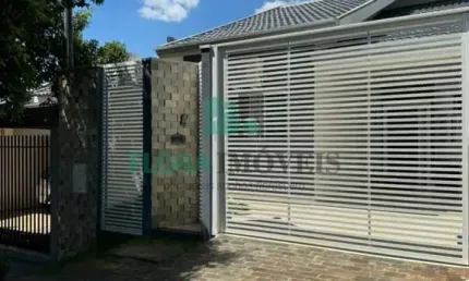 Casa com 3 quartos à venda na Rua Pioneiro Hélcio Siolari, 428, Jardim Everest, Maringá