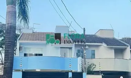 Casa com 3 quartos para alugar na Avenida Visconde de Taunay, 157, Zona 08, Maringá