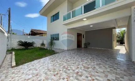 Casa com 3 quartos para alugar no Parque Balneário Oásis, Peruíbe 